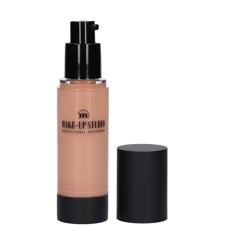 Fluid Make-Up Amber van Make-Up Studio